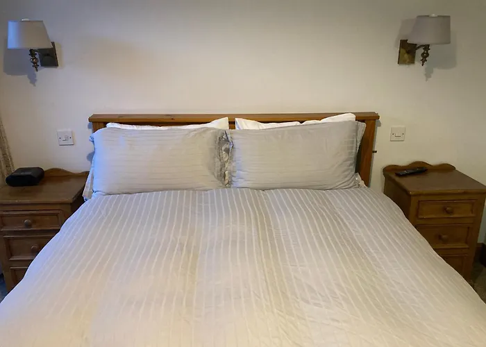 Ashes Seafood Restaurant Accommodation