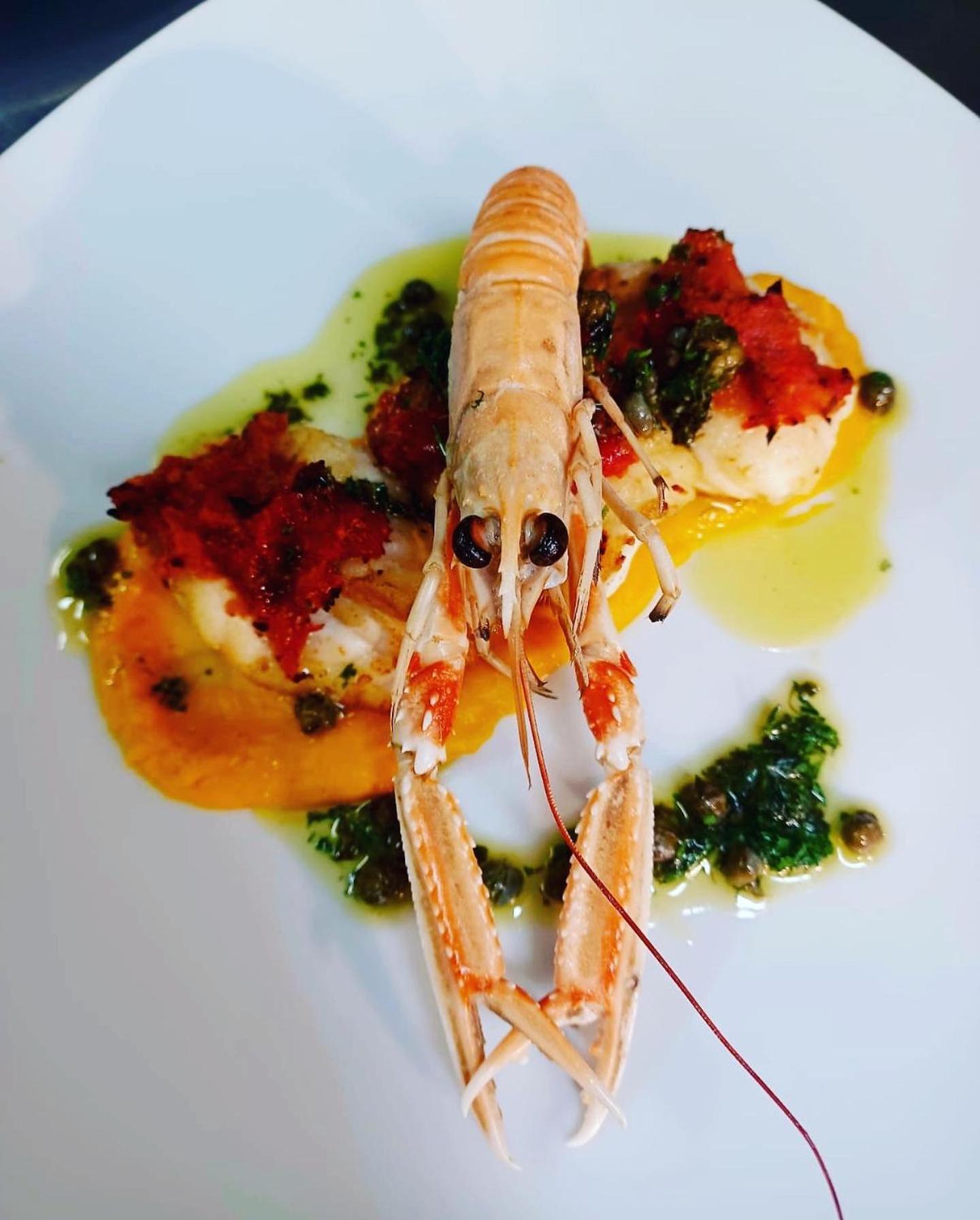 Guest house Ashes Seafood Restaurant